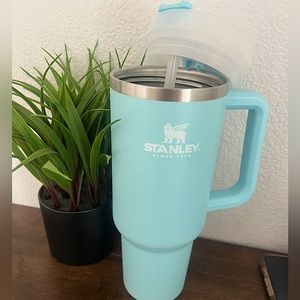 Stanley 40oz Rare Blue